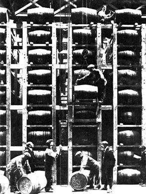 Brewery Barrel Lift