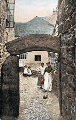 Old Arch, St Ives