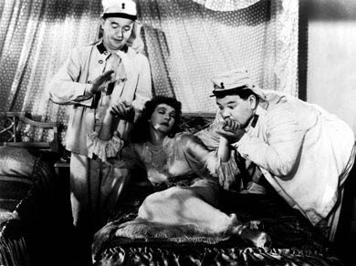 Laurel & Hardy, Flying Deuces