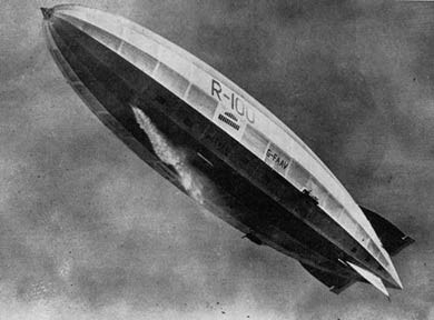 R100 In Flight